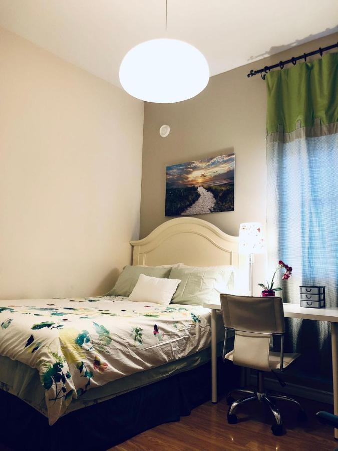 University Cabana Inn Victoria Buitenkant foto